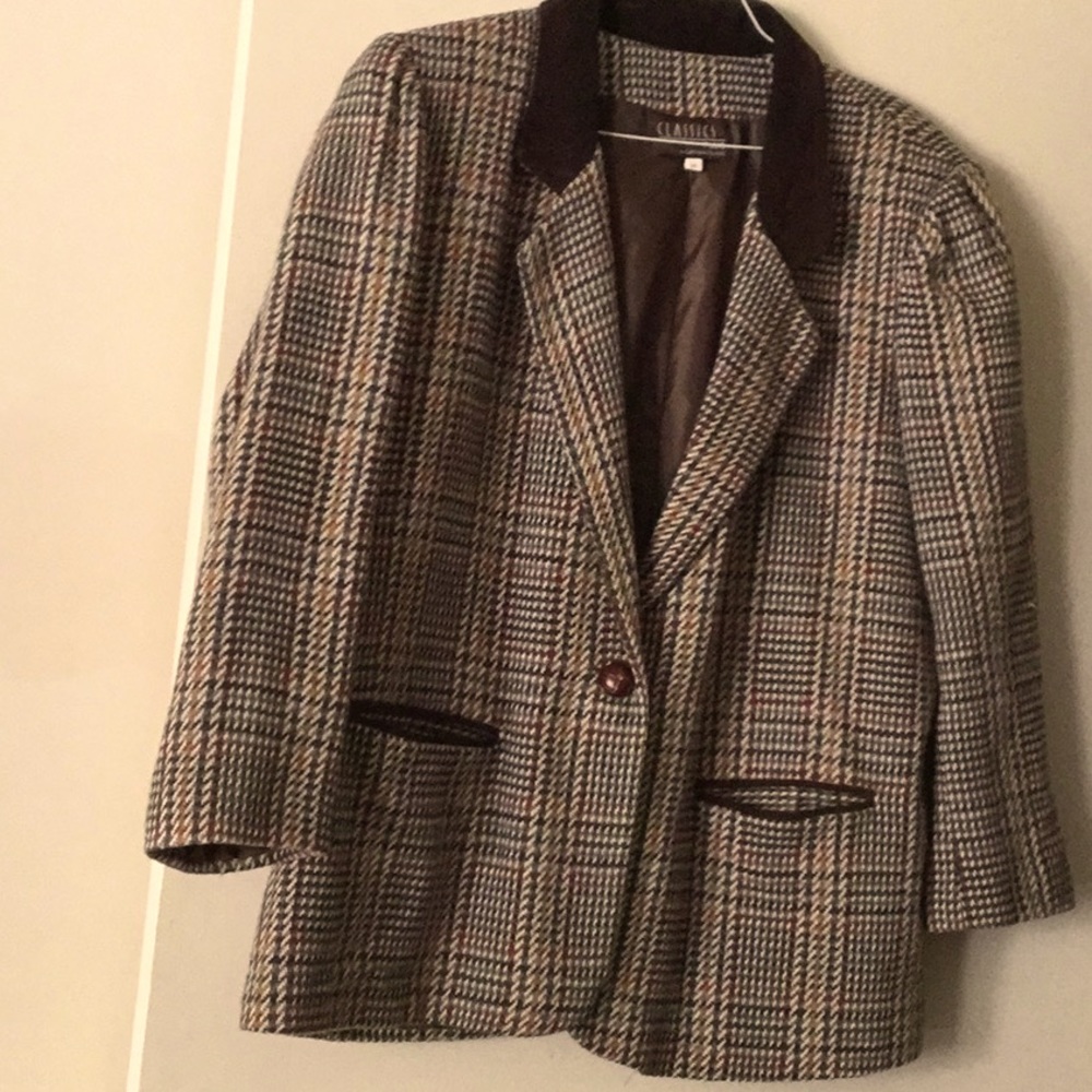 Carolin colors jacket